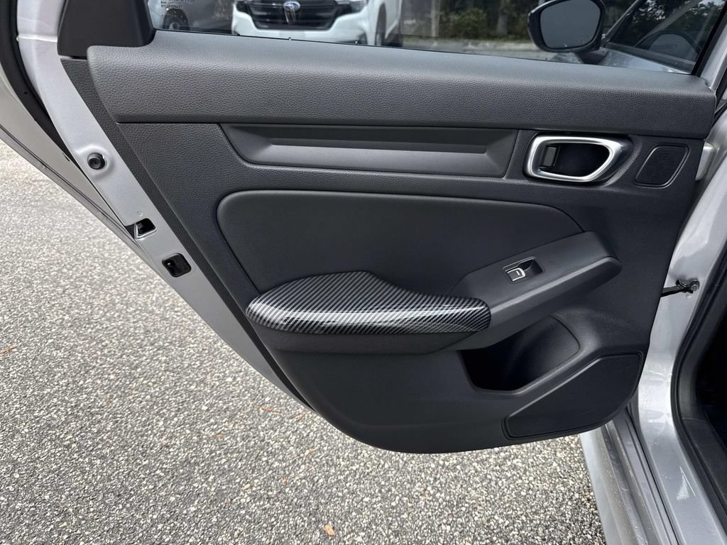 Used 2023 Honda Civic Sport image 12