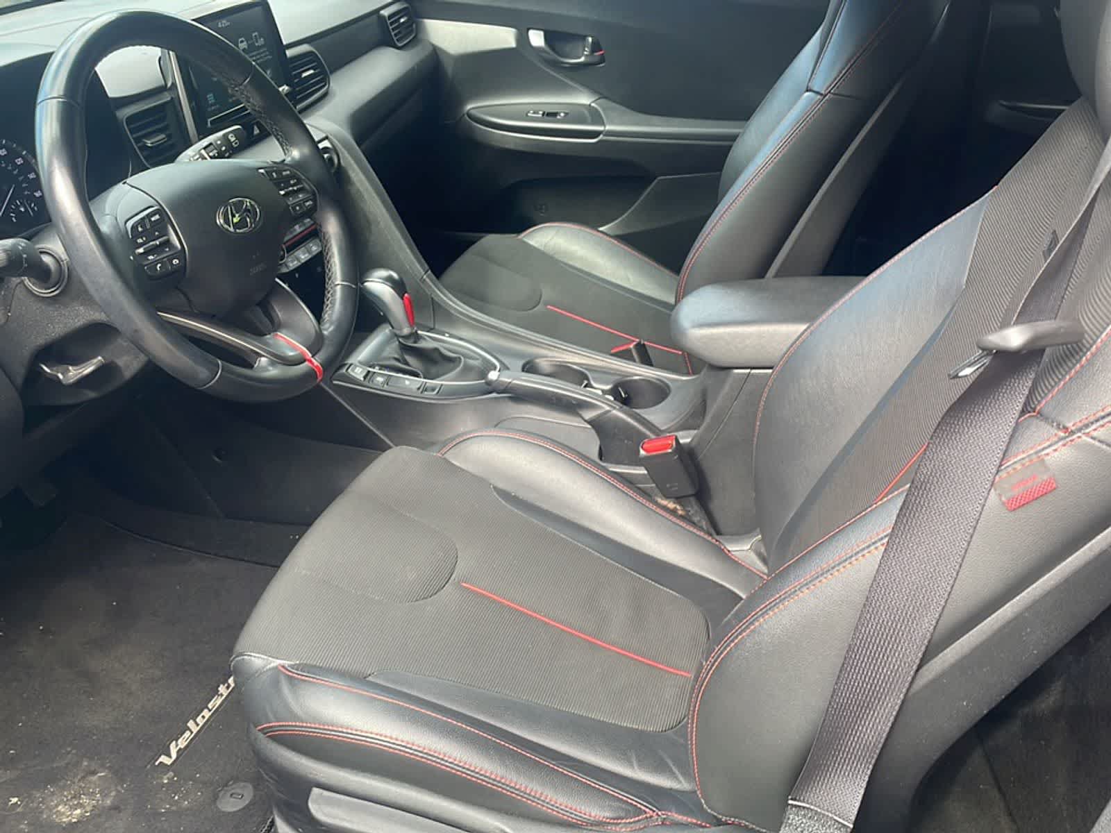 Used 2019 Hyundai Veloster 2.0 Premium FWD image 11