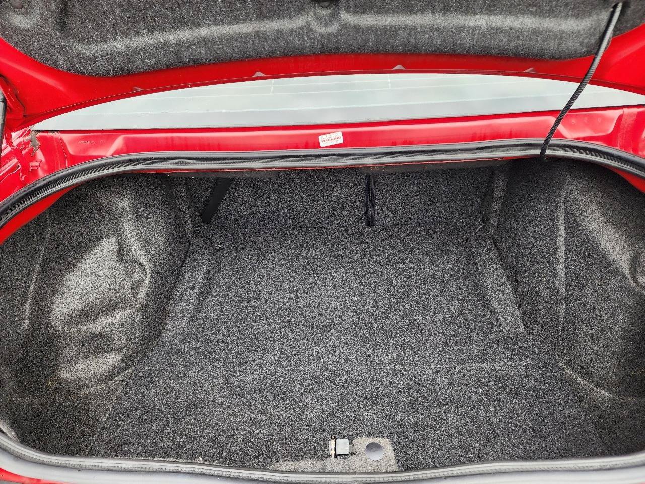 Used 2012 Dodge Challenger R/T RWD image 22