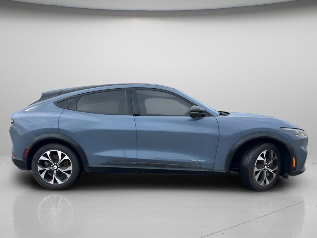 Used 2023 Ford Mustang Mach-E Premium image 4