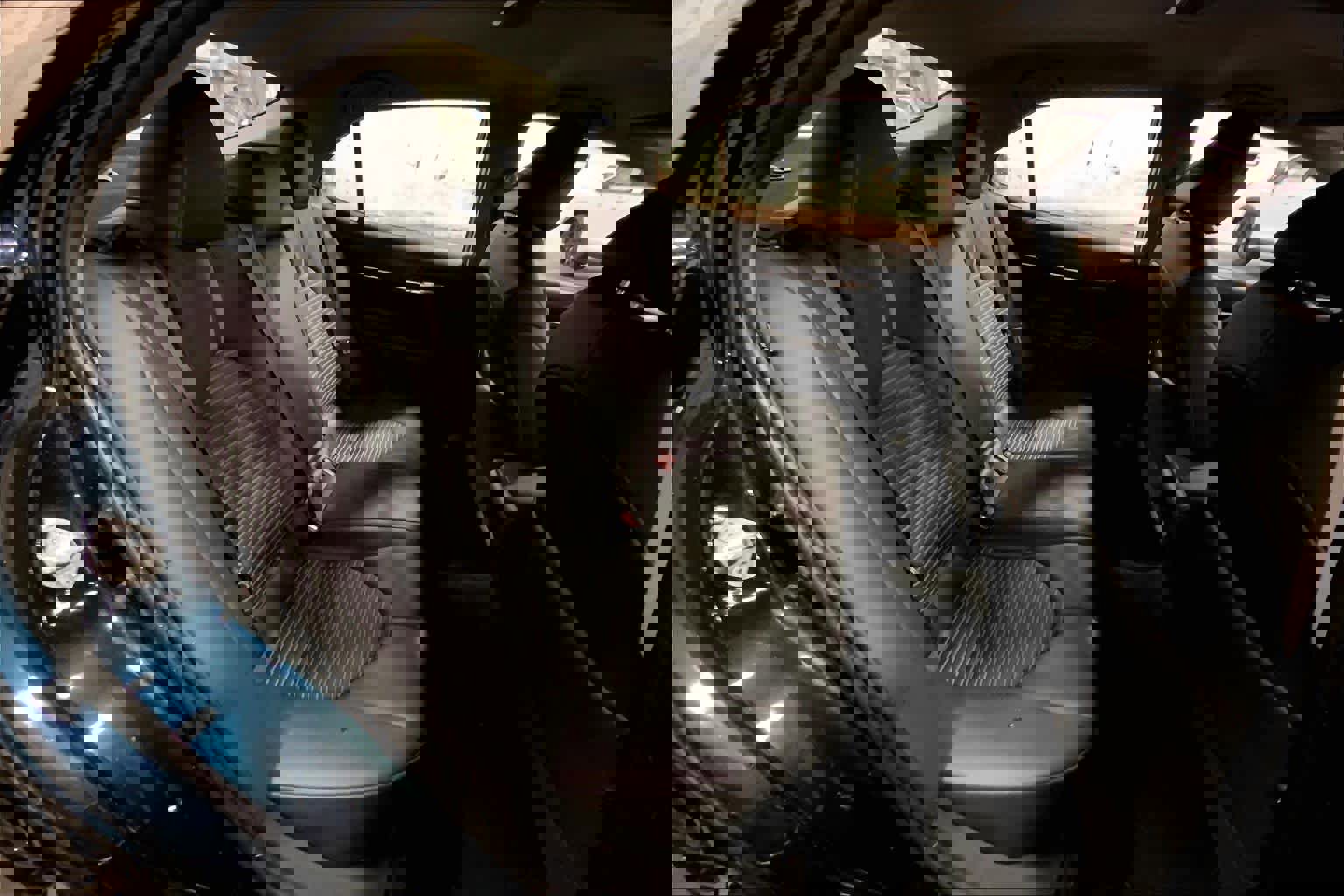 Used 2021 Toyota Camry SE w/ Cold Weather Package FWD image 20