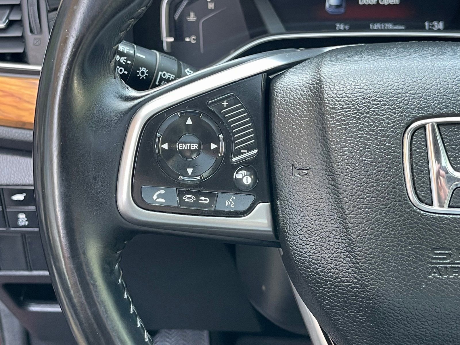 Used 2017 Honda CR-V Touring image 36