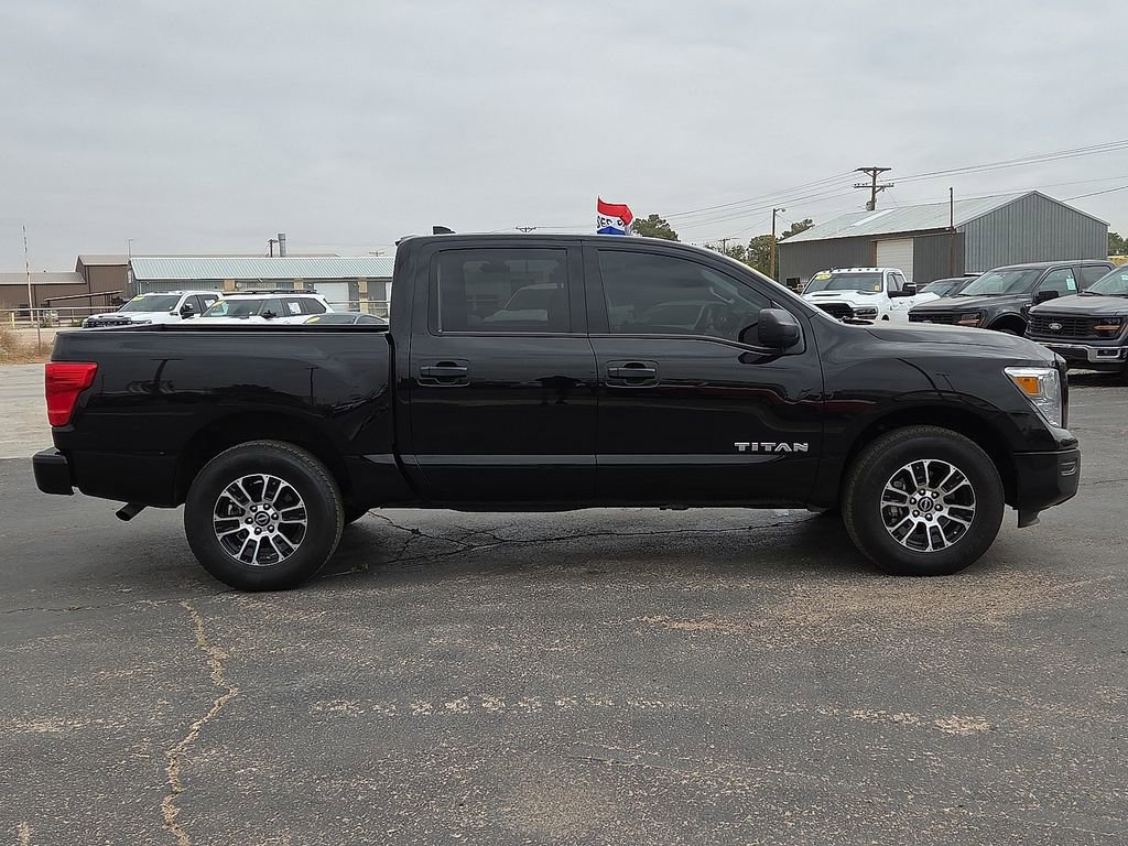 Used 2023 Nissan Titan SV AWD/4WD image 6