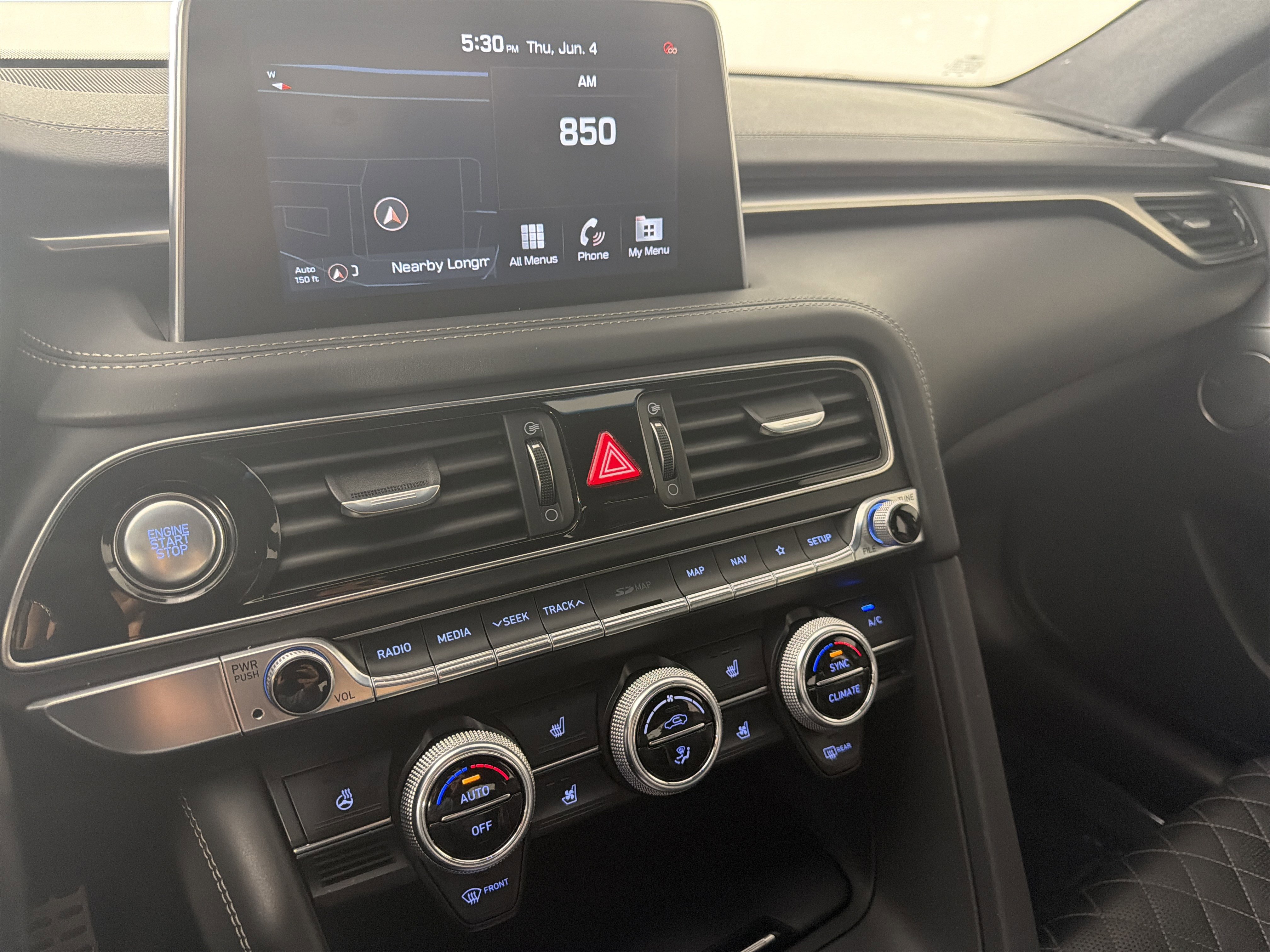 Used 2020 Genesis G70 3.3T w/ Sport Package AWD/4WD image 12