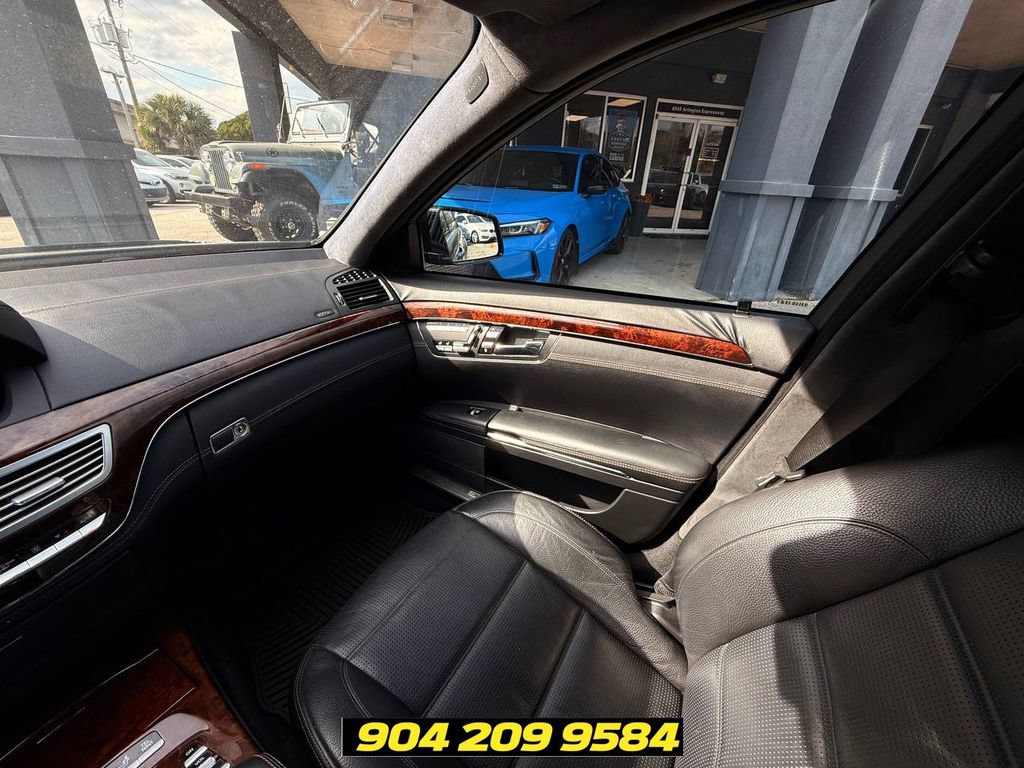 Used 2013 Mercedes-Benz S 63 AMG image 24