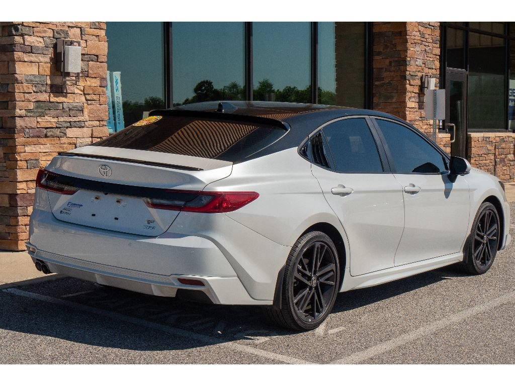 Used 2025 Toyota Camry XSE w/ Premium Plus Package AWD/4WD image 3