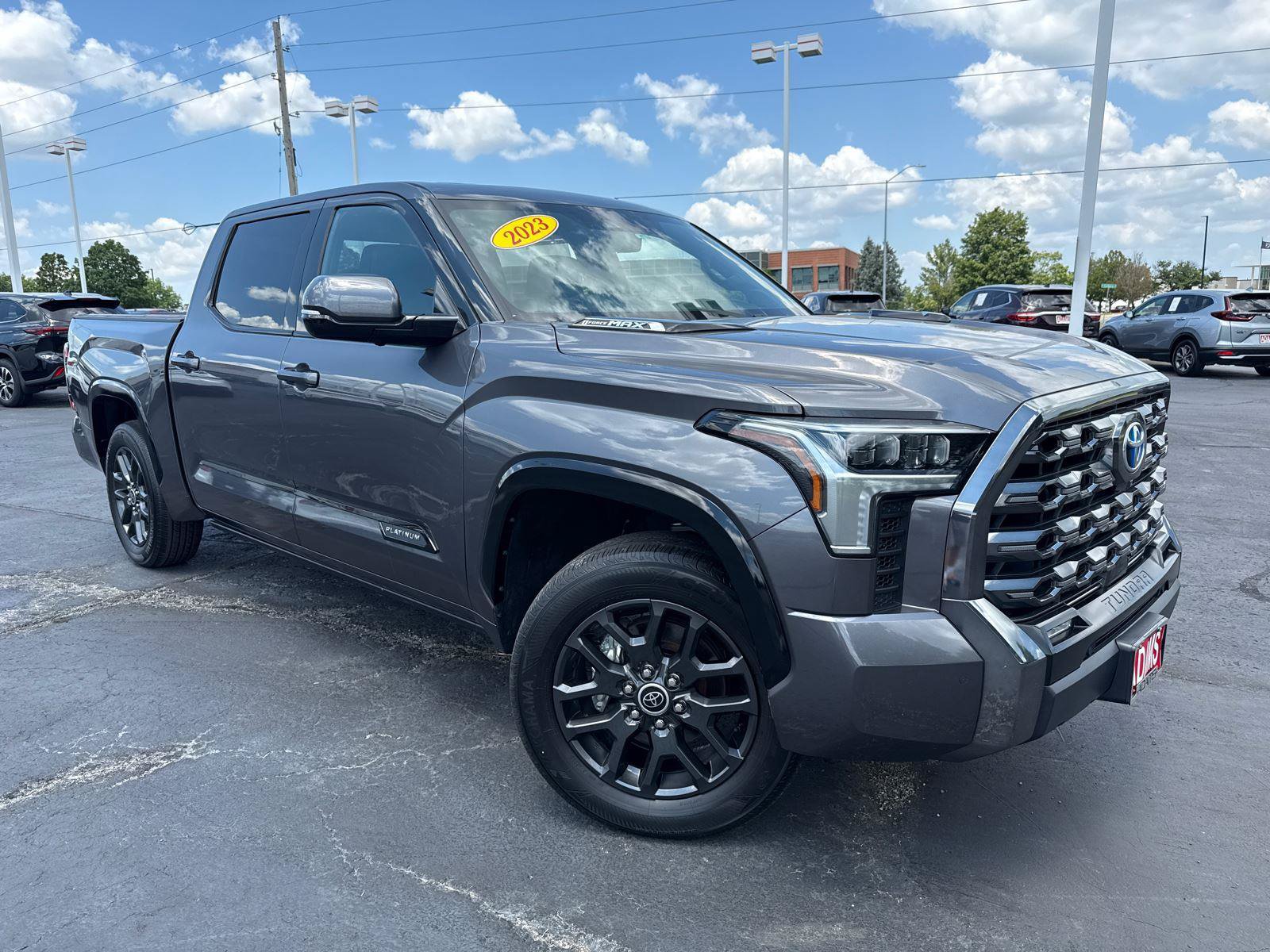 Used 2023 Toyota Tundra Platinum w/ Advanced Package AWD/4WD image 2