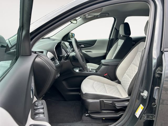 Used 2021 Chevrolet Equinox LS image 9