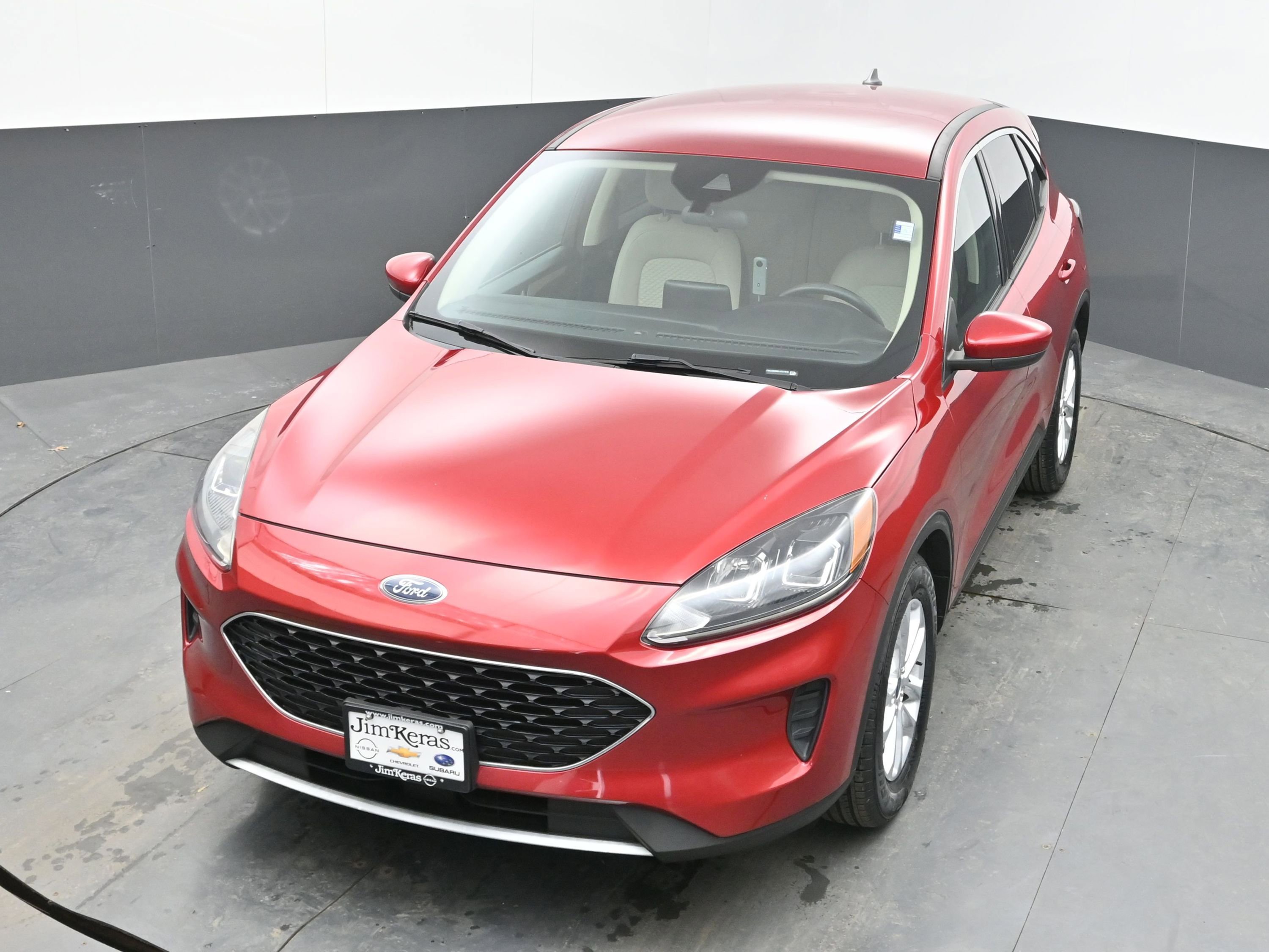 Used 2020 Ford Escape SE image 32