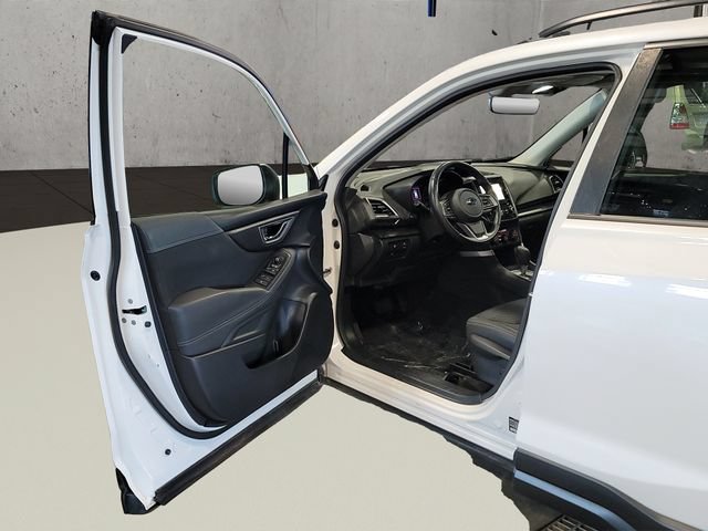 Used 2021 Subaru Forester Premium AWD/4WD image 22