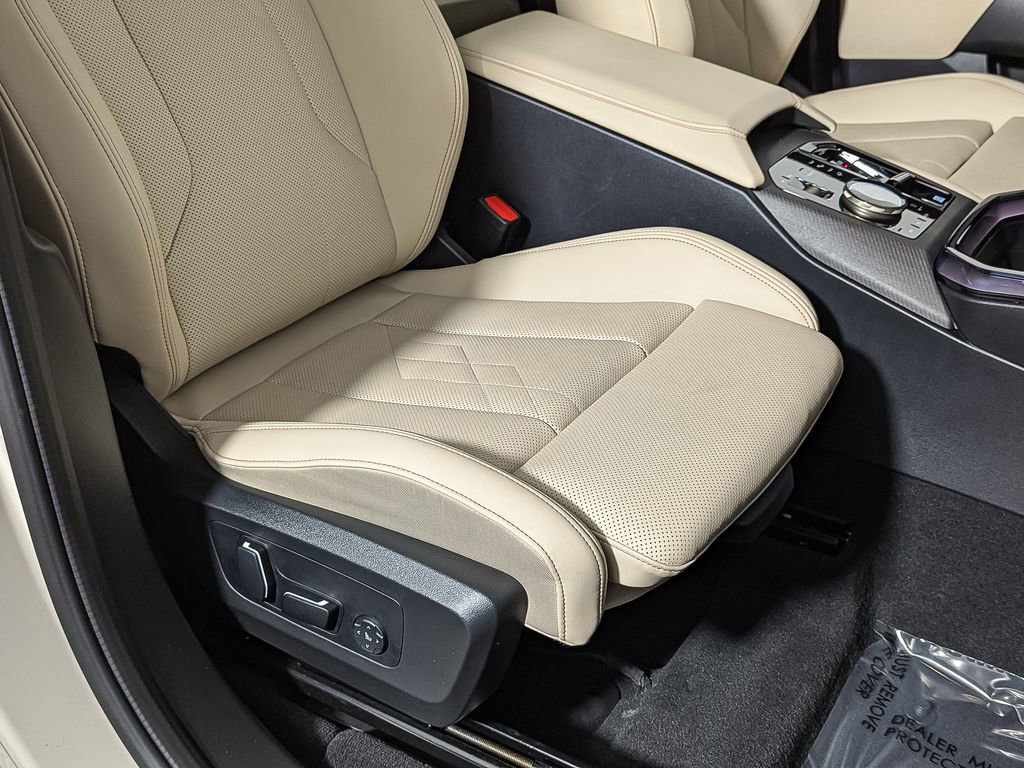 Used 2025 BMW X3 xDrive30i w/ Convenience Package image 25