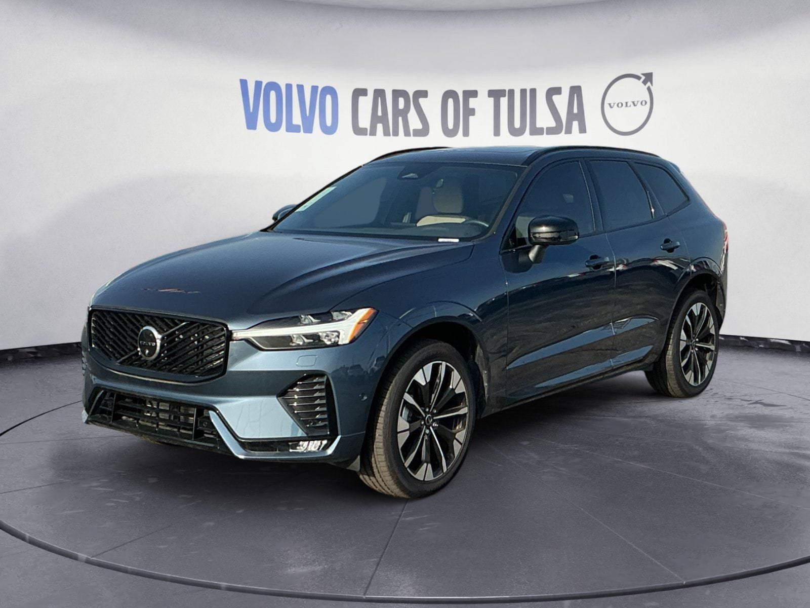 New 2026 Volvo XC60 B5 Plus w/ Protection Package Premier