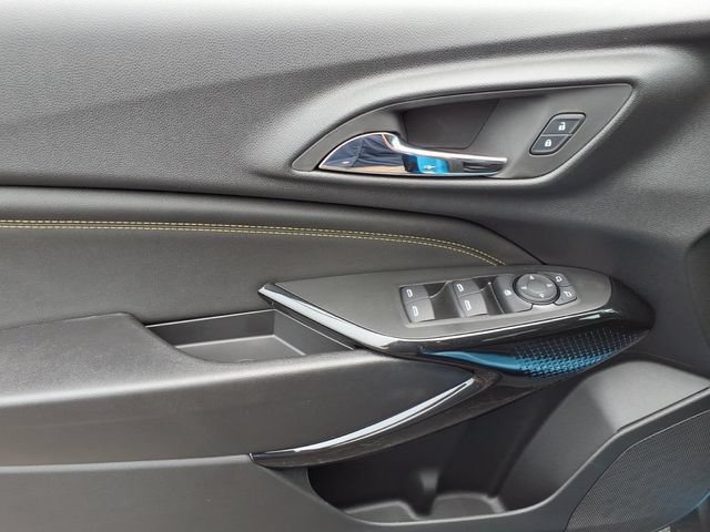 New 2026 Chevrolet Trax LT FWD image 9