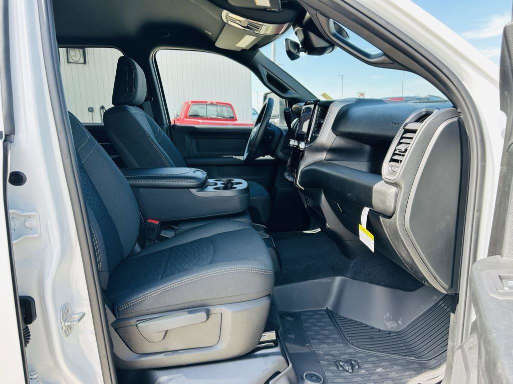 New 2025 RAM 2500 Tradesman image 30