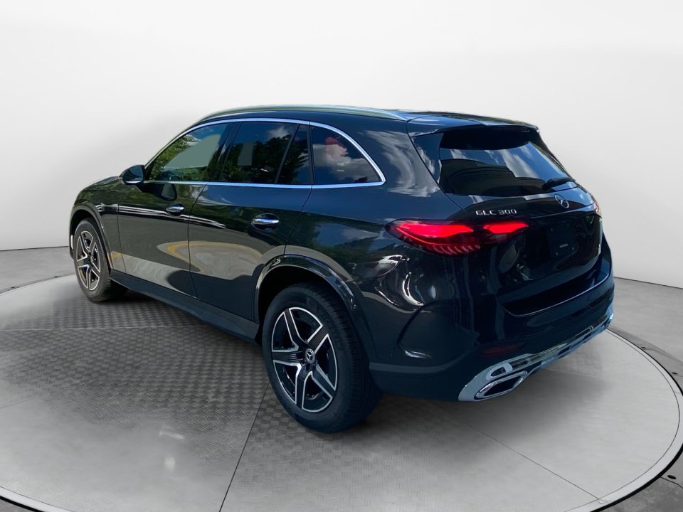New 2027 Mercedes-Benz GLC 300 4MATIC image 5