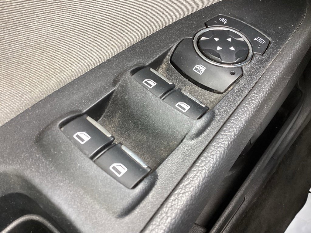 Used 2015 Ford Fusion S FWD image 17