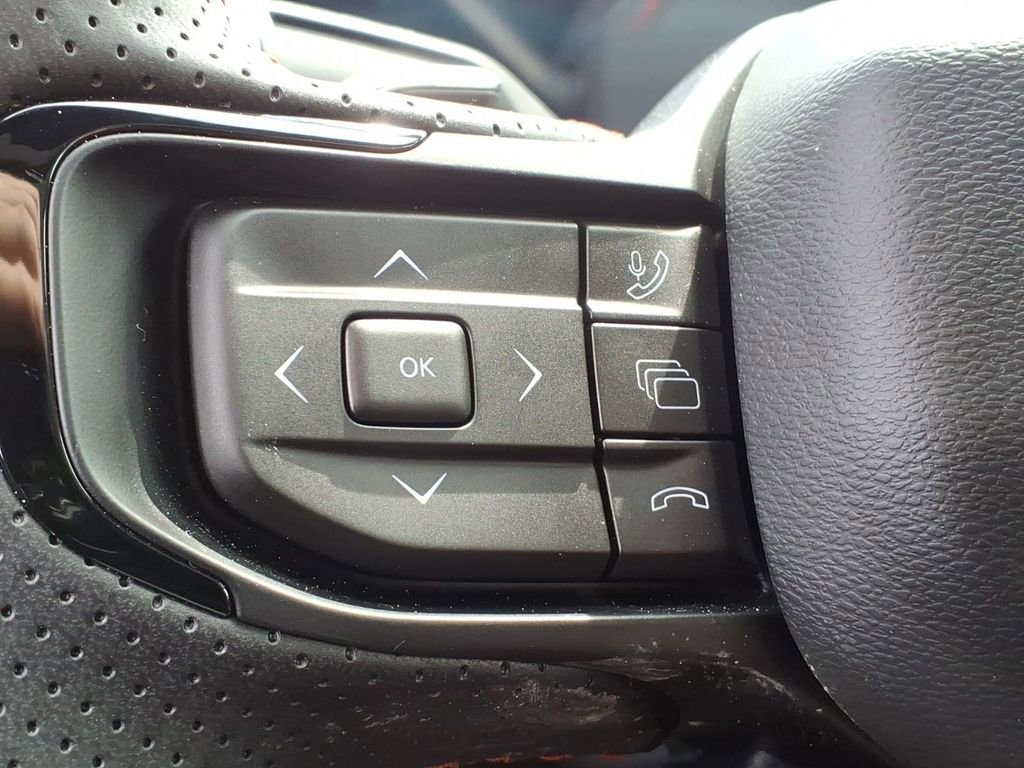 Used 2026 Dodge Charger R/T Scat Pack image 33