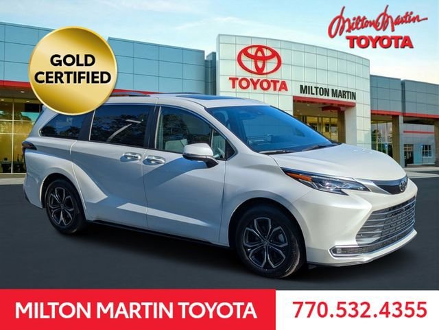 Certified 2026 Toyota Sienna Platinum AWD/4WD image 1