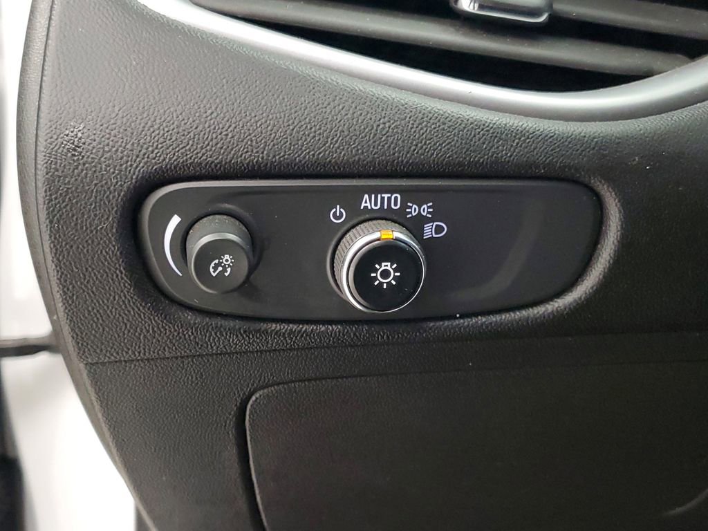 Used 2023 Chevrolet Malibu LT w/ Driver Confidence Package image 11