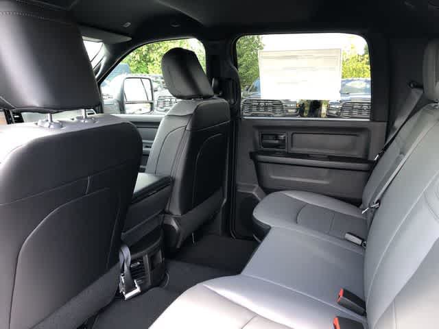 New 2026 RAM 3500 Tradesman AWD/4WD image 37