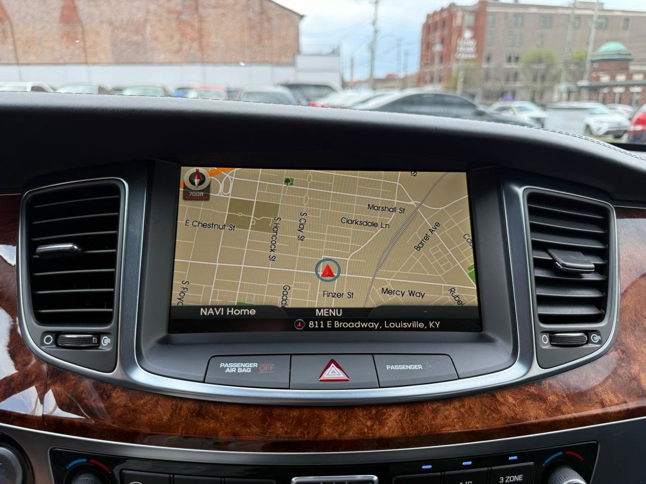 Used 2014 Hyundai Equus Signature RWD image 11