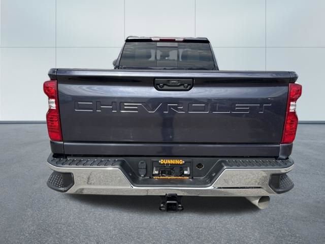 Used 2024 Chevrolet Silverado 2500 LT image 3