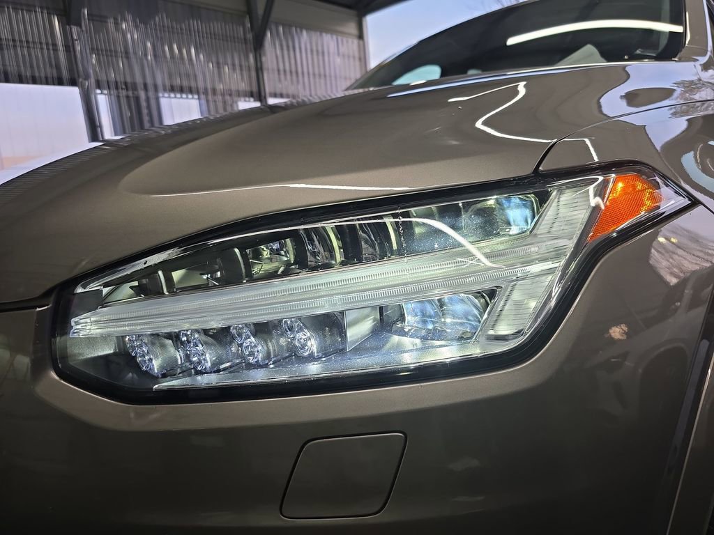 Used 2022 Volvo XC90 T6 Inscription w/ Advanced Package image 47
