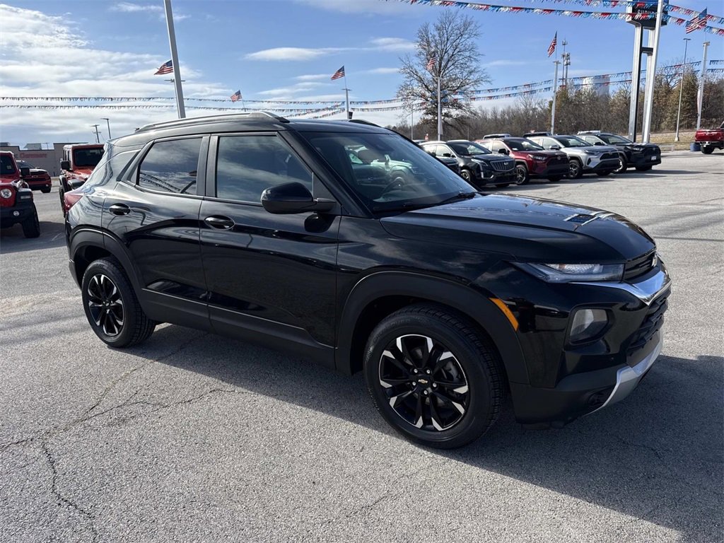 Used 2022 Chevrolet TrailBlazer LT w/ Confidence II Package image 8