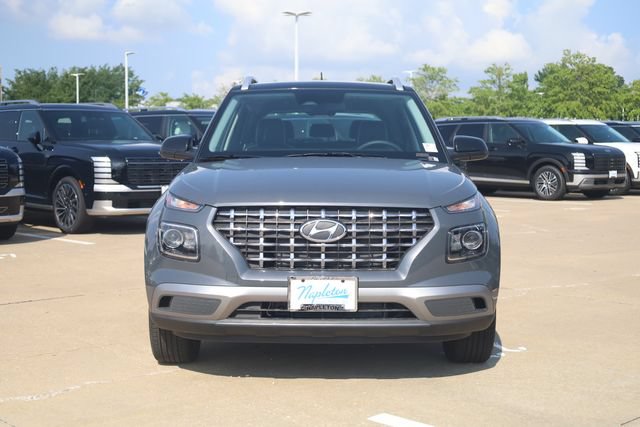 New 2026 Hyundai Venue SEL FWD image 3
