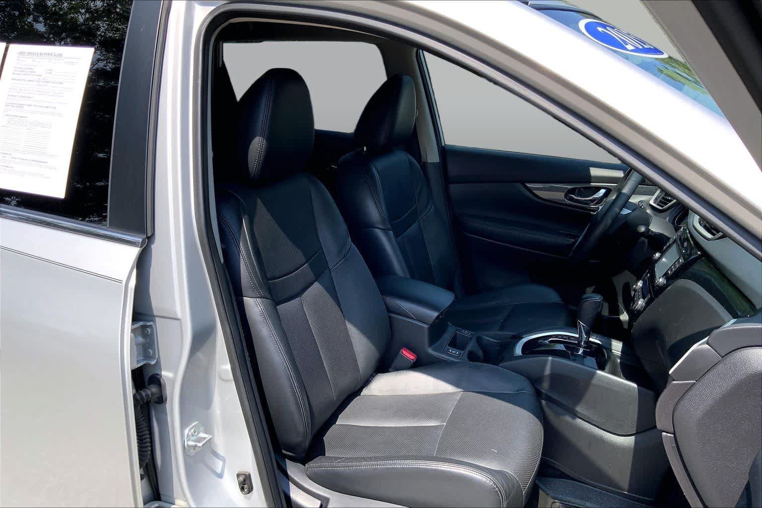 Used 2015 Nissan Rogue SL AWD/4WD image 8