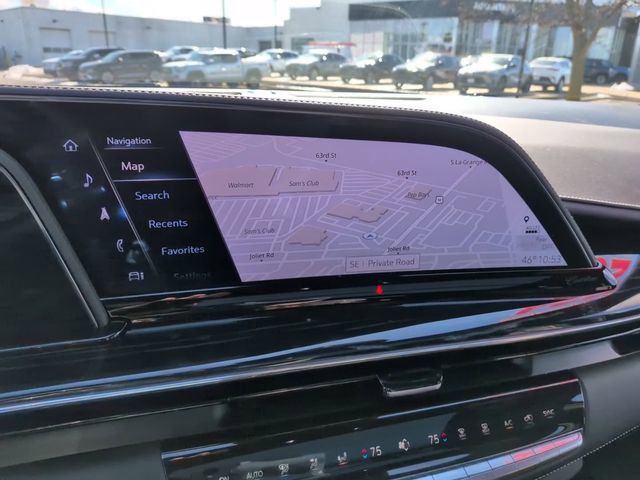 Used 2024 Cadillac Escalade V w/ LPO, ONYX Package image 21