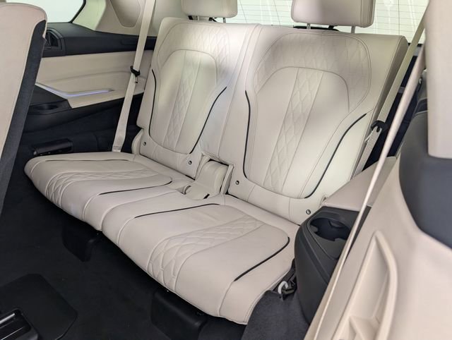 Used 2020 BMW X7 xDrive40i AWD/4WD image 30