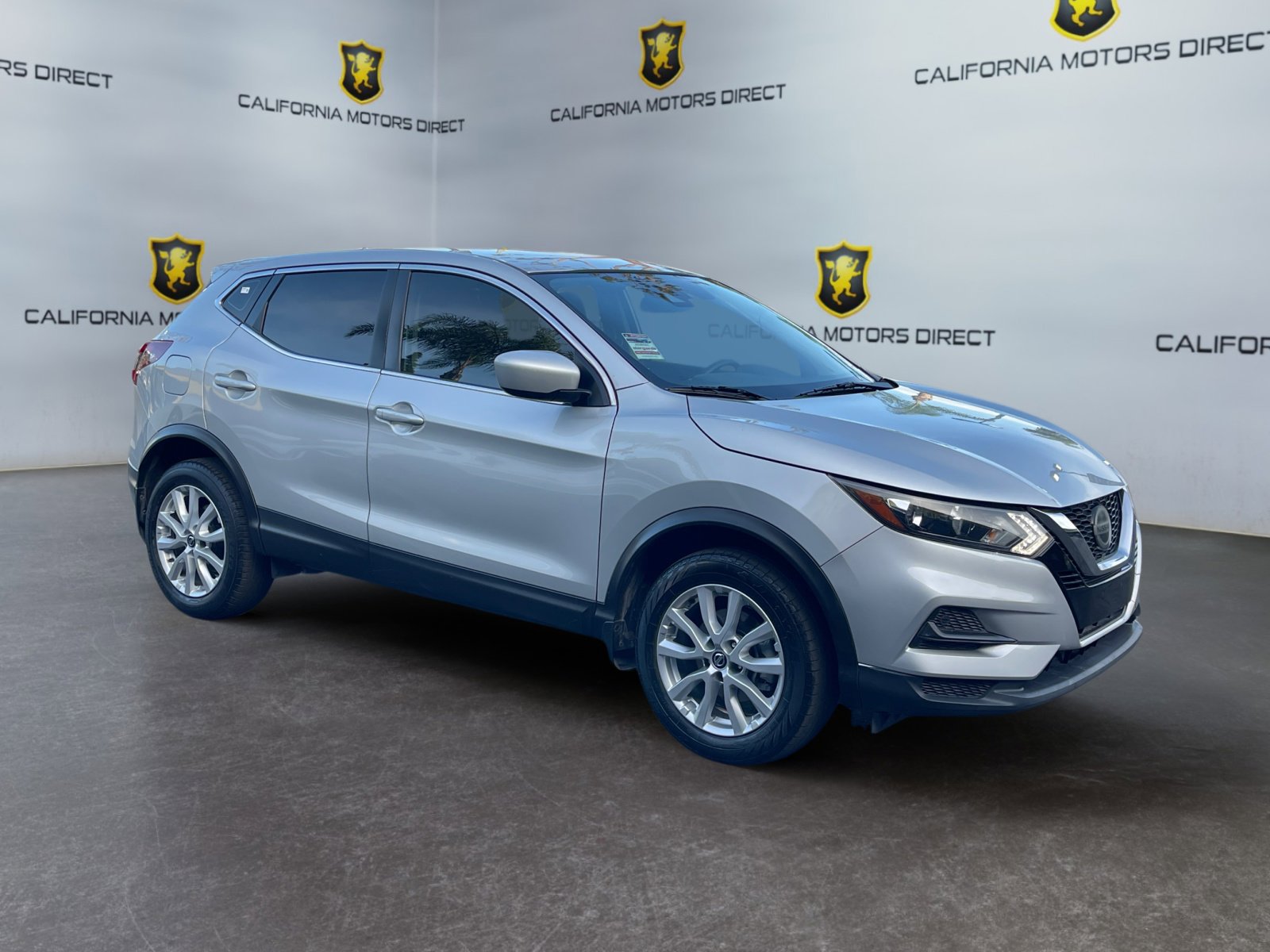 Used 2022 Nissan Rogue Sport S image 7