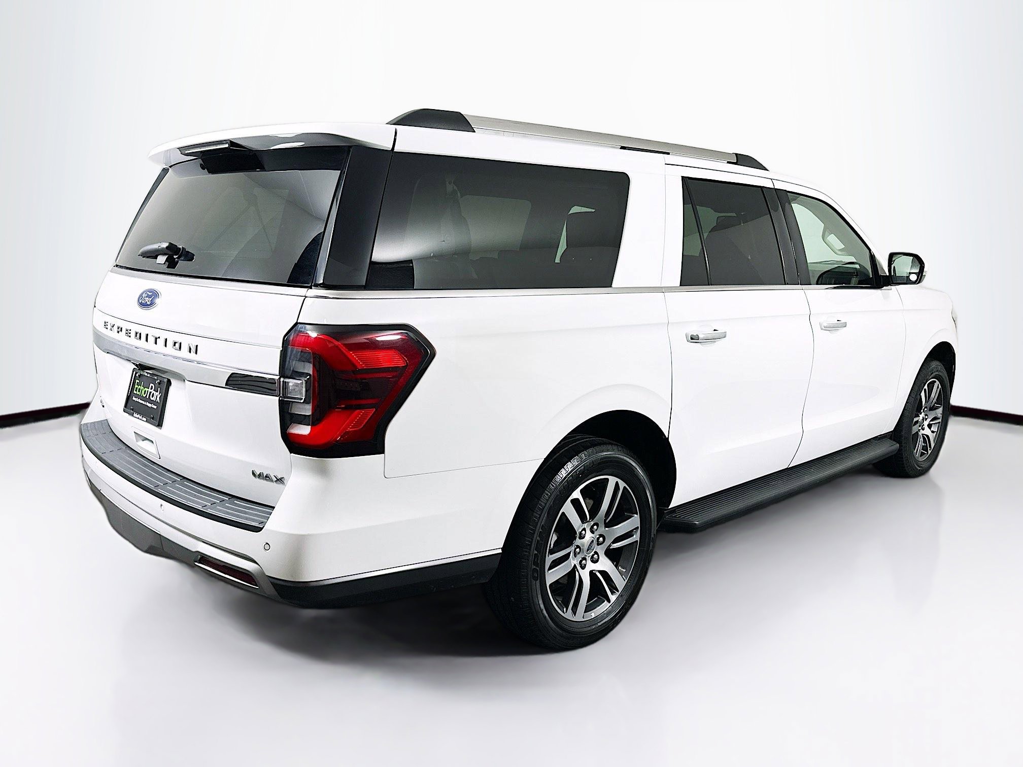 Used 2024 Ford Expedition Max Limited image 9