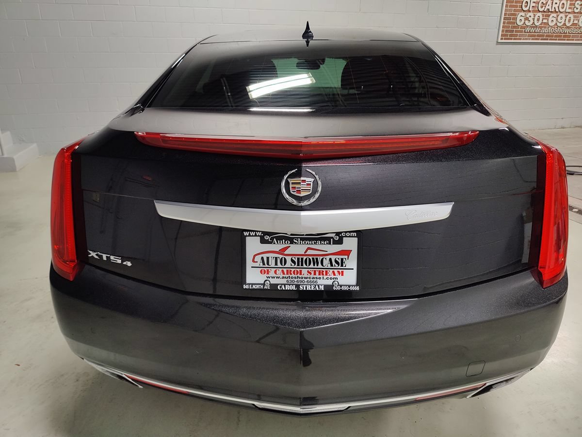 Used 2013 Cadillac XTS Luxury w/ Driver Awareness Package AWD/4WD image 8