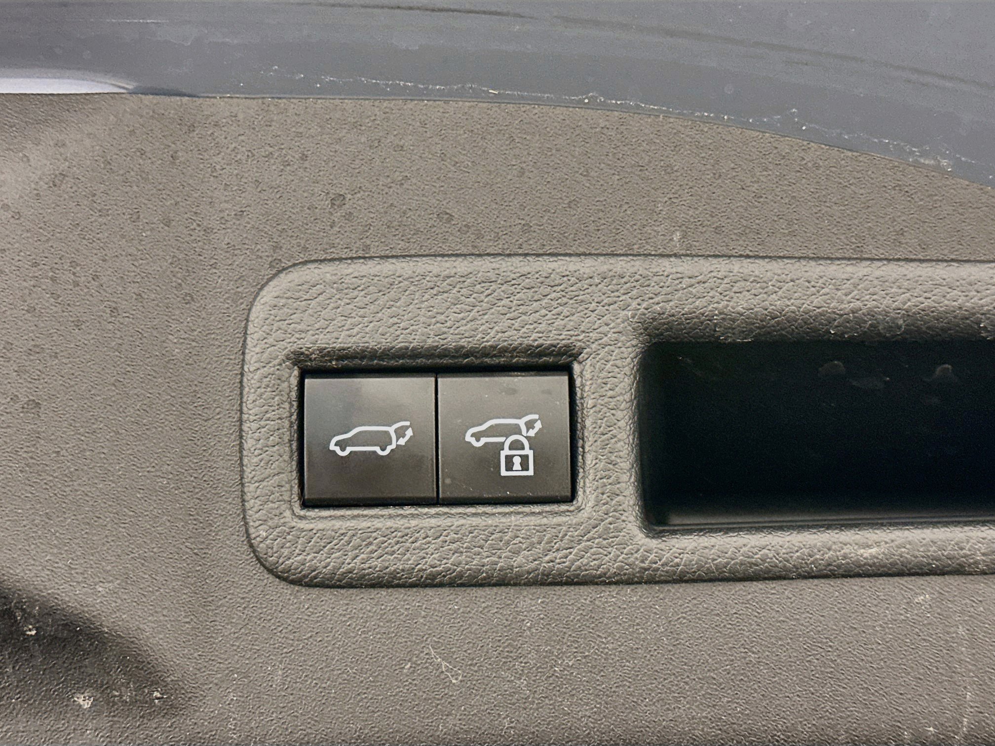 Used 2024 Subaru Solterra AWD/4WD image 31