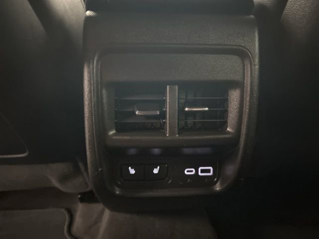 Used 2024 Cadillac XT4 Sport image 25