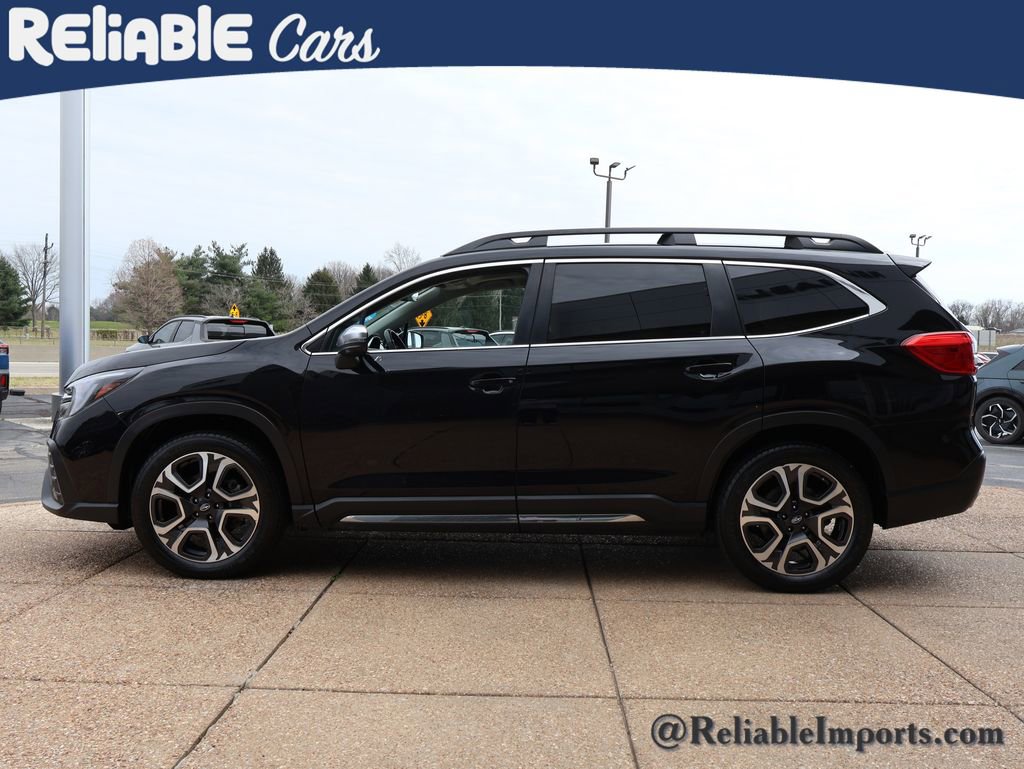 Used 2023 Subaru Ascent Limited w/ Technology Package image 3