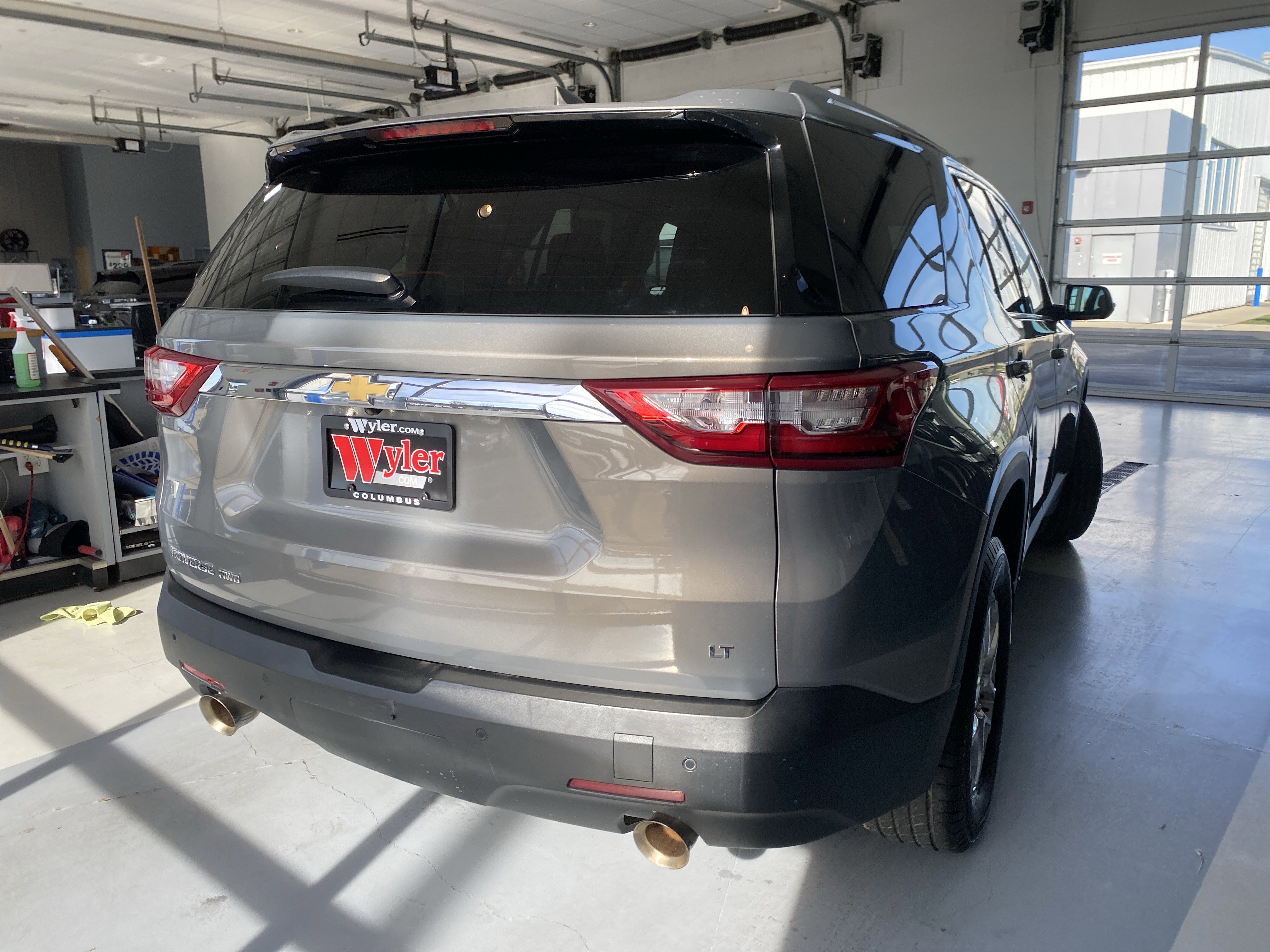 Used 2018 Chevrolet Traverse LT image 4