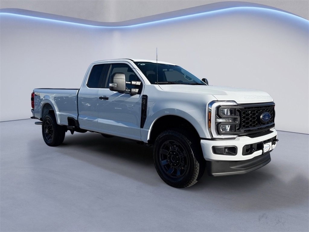 New 2026 Ford F350 XL image 1