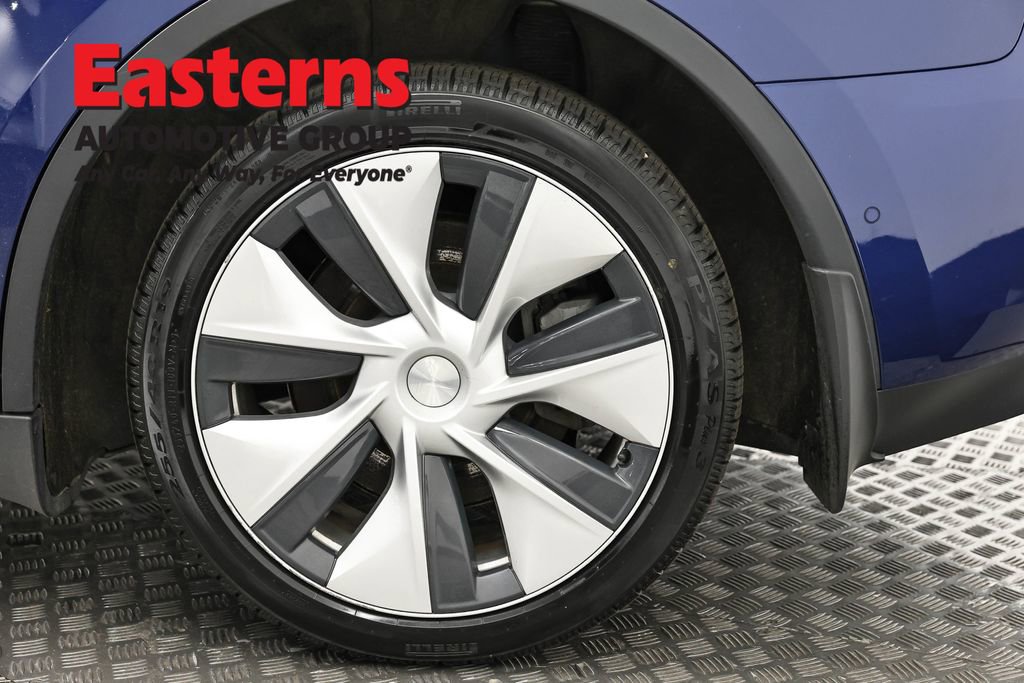 Used 2021 Tesla Model Y Long Range image 30