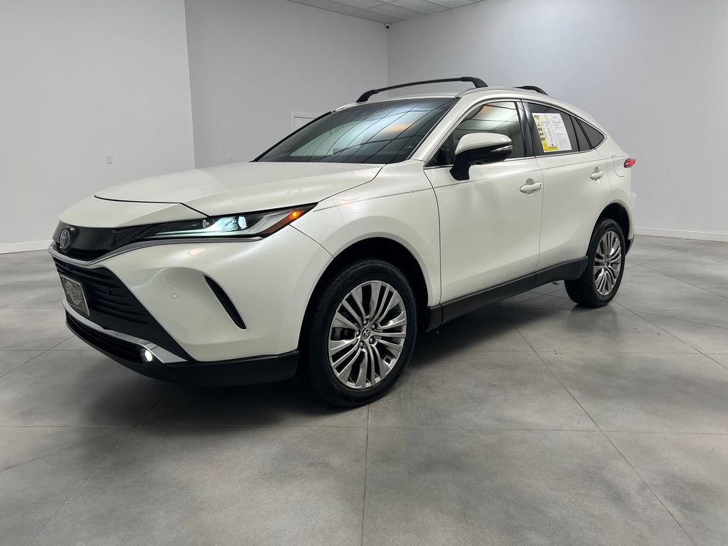 Used 2022 Toyota Venza Limited AWD/4WD image 3