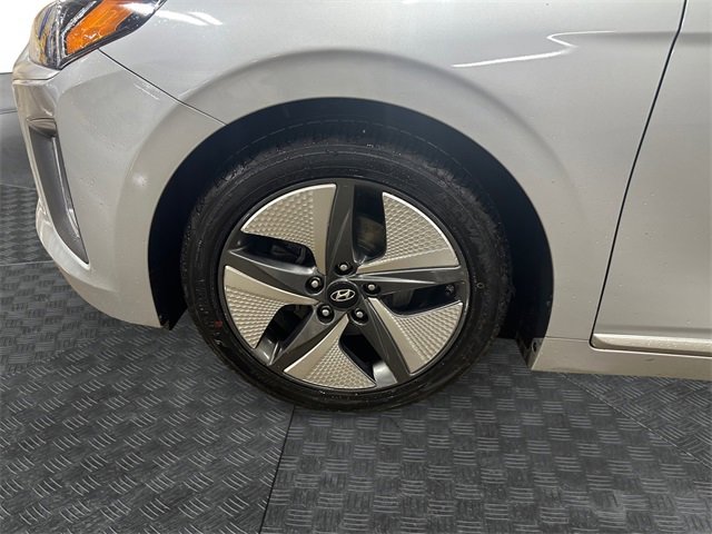 Used 2021 Hyundai Ioniq SEL image 14