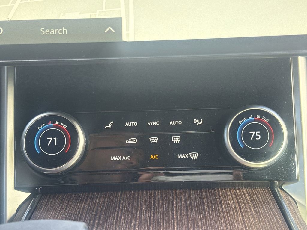 Certified 2023 Land Rover Range Rover SE image 26