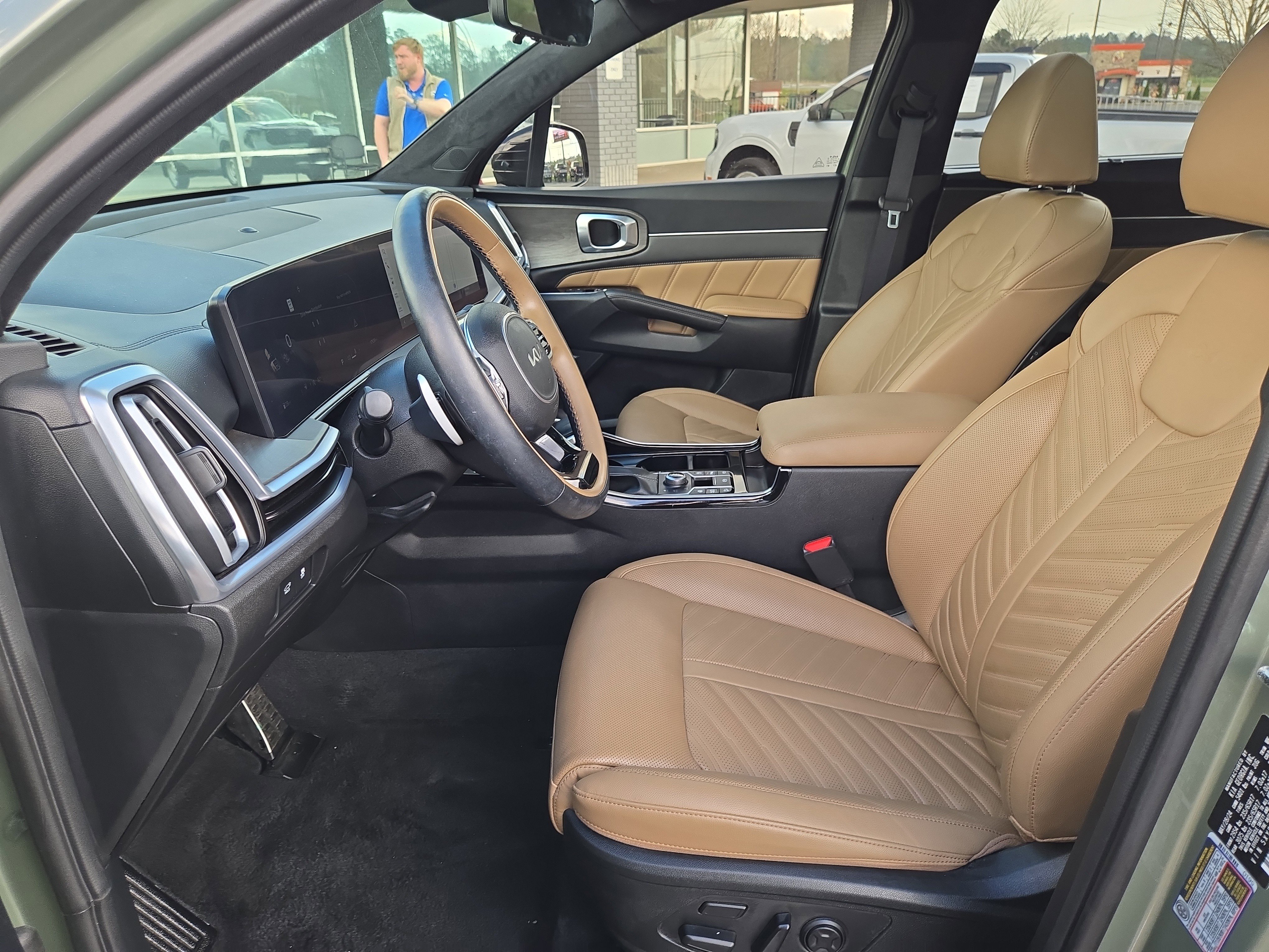 Used 2024 Kia Sorento SX Prestige w/ Olive Brown Leather Package image 24