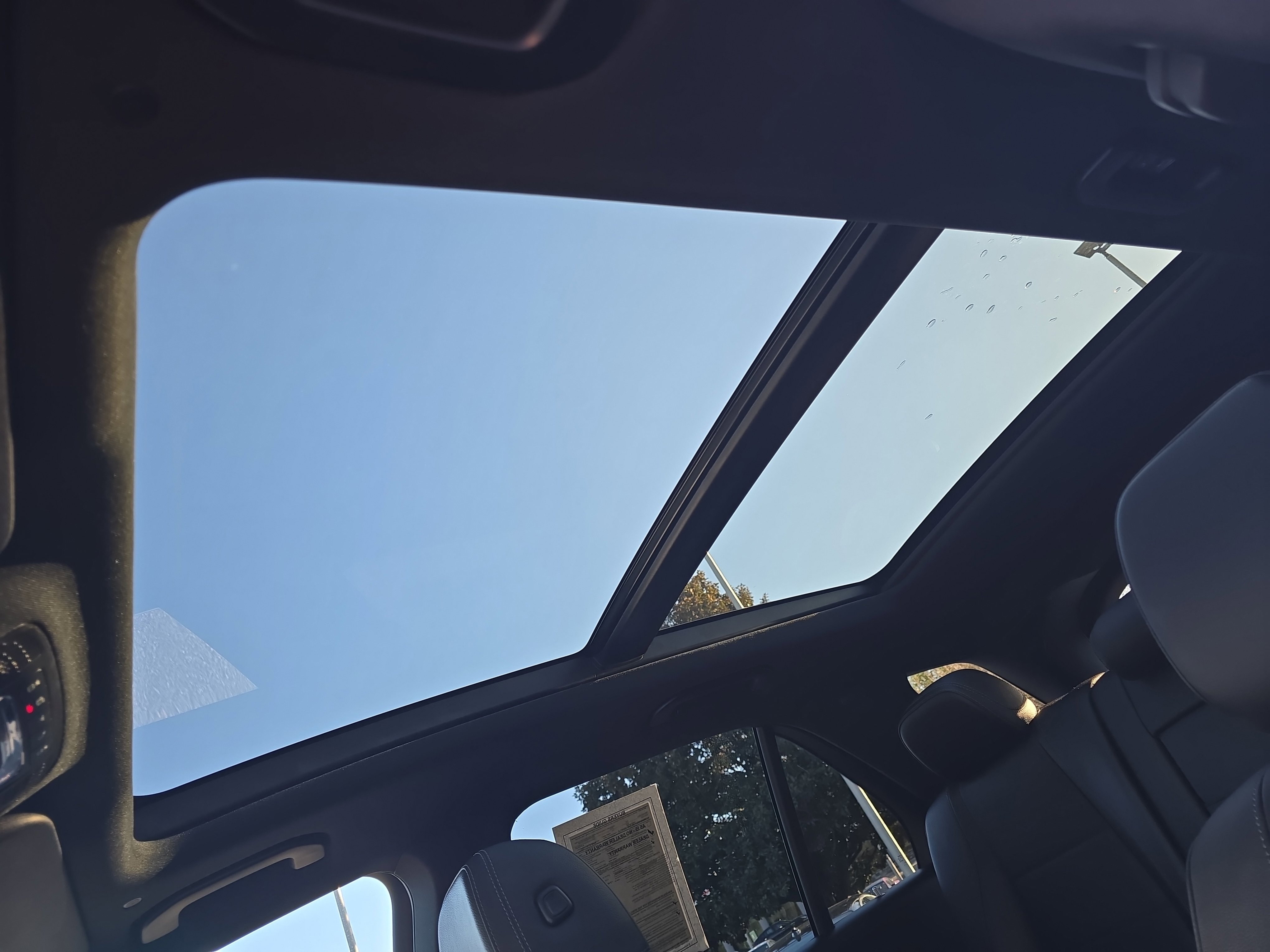 Used 2022 Mercedes-Benz GLE 350 4MATIC image 34