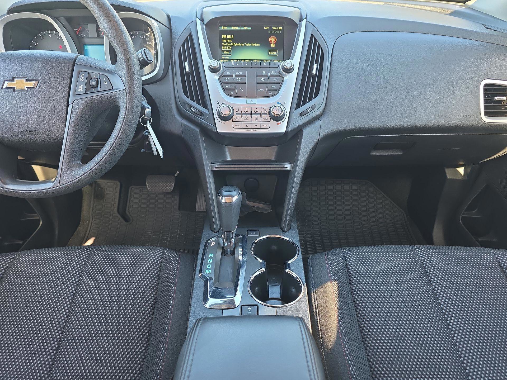 Used 2017 Chevrolet Equinox LS image 18