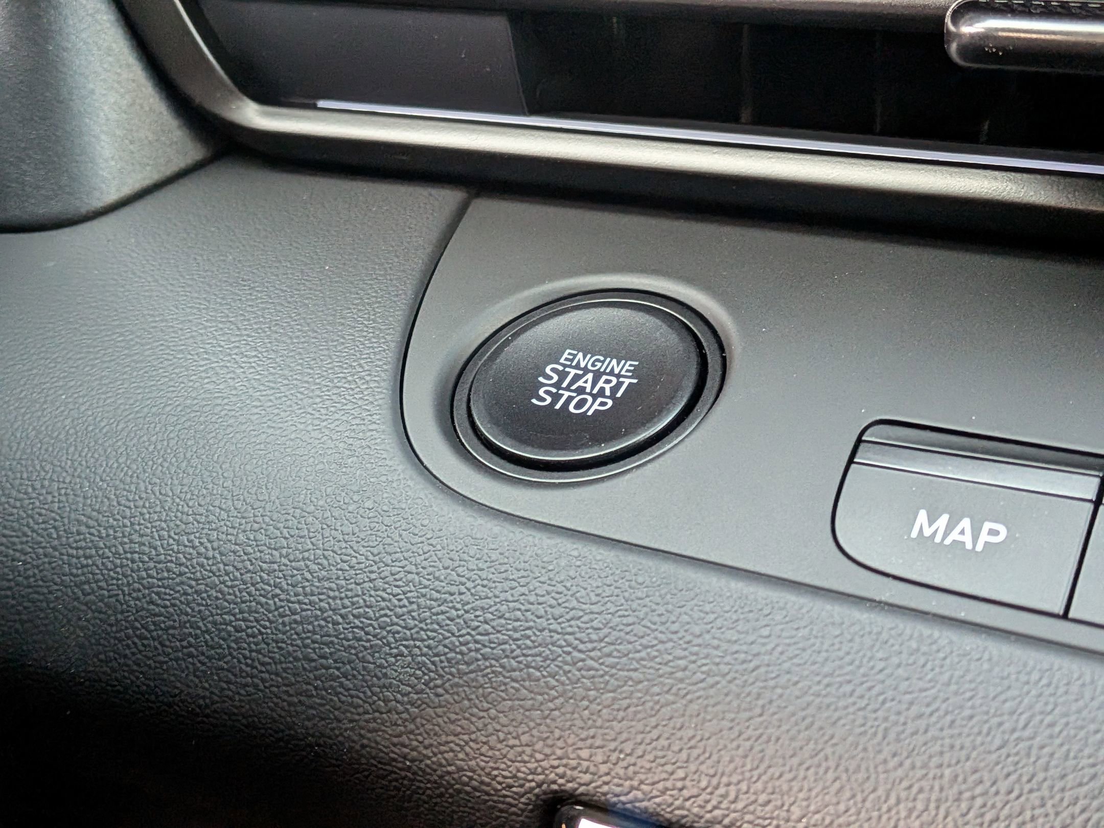 New 2026 Hyundai Elantra Sport FWD image 13