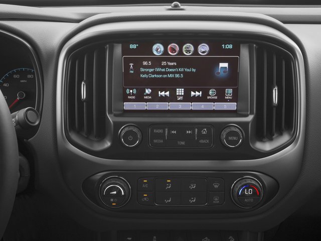 Used 2017 Chevrolet Colorado Z71 AWD/4WD image 10
