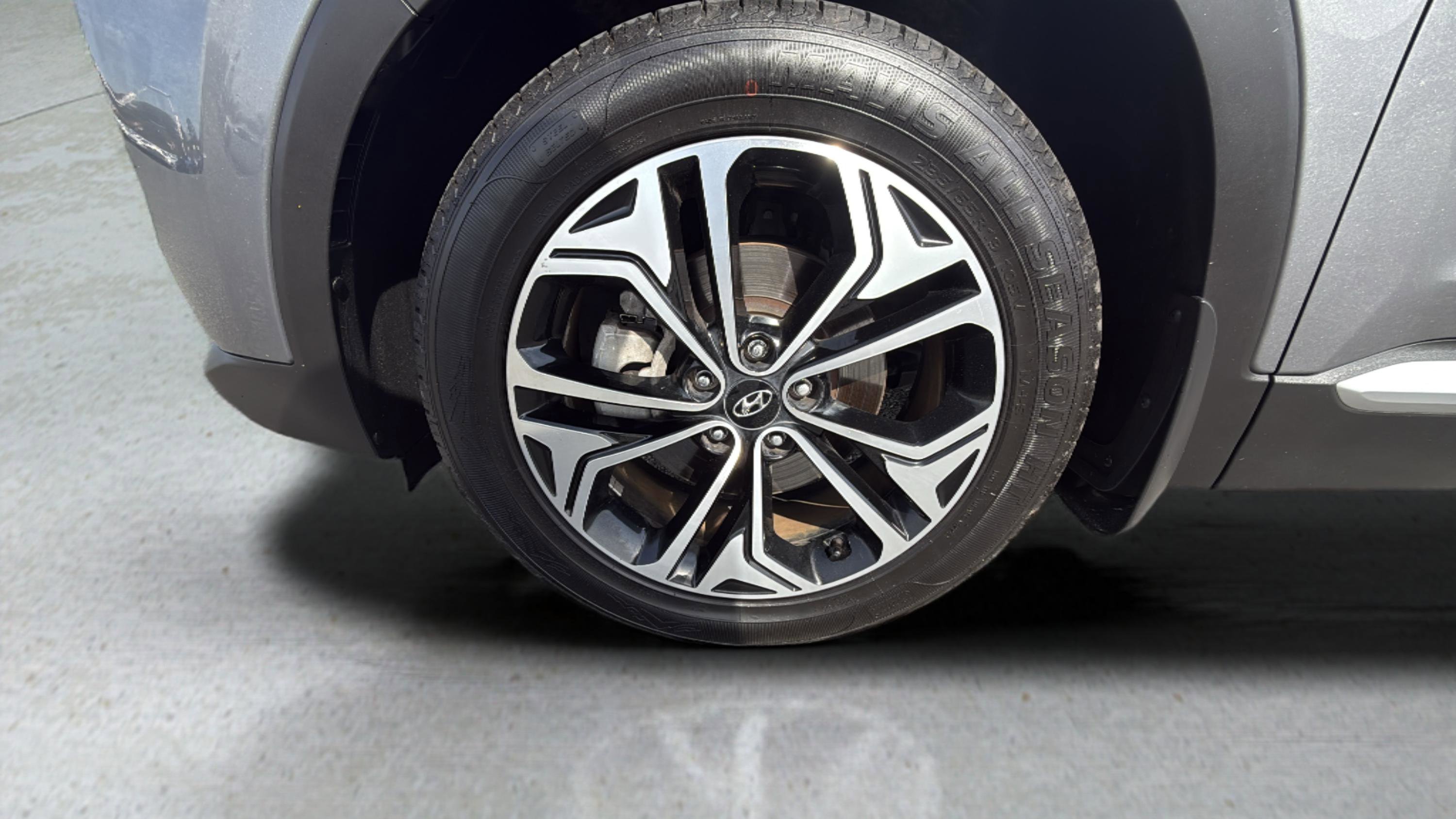 Used 2020 Hyundai Santa Fe SEL image 17